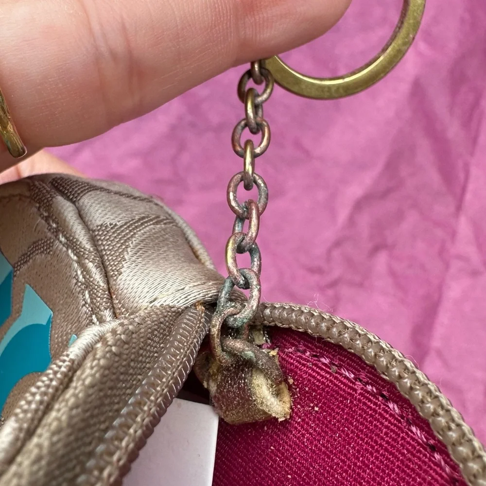 Sold - Picture 3 of 9